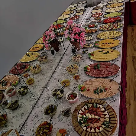 Feriested Mieszko Centrum Przy Deptaku 2*