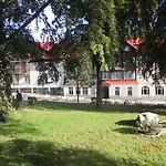 Mieszko Centrum Przy Deptaku Resort