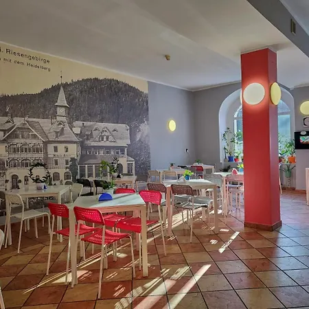 Resort Mieszko Centrum Przy Deptaku 2*