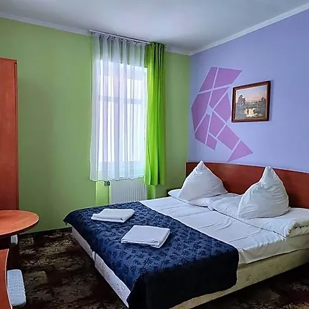 Θέρετρο Mieszko Centrum Przy Deptaku 2*